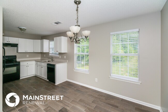 Photo - 7550 Sugarcreek Dr