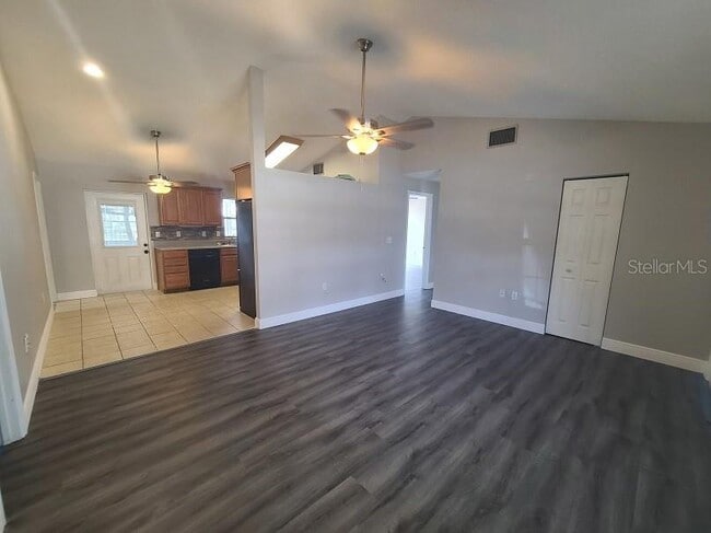Photo - 3443 Martell St