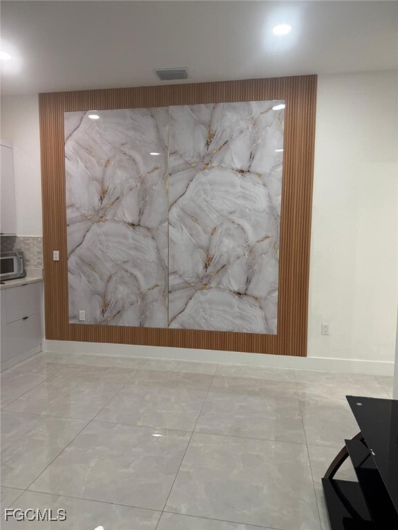 Photo - 2807 Leeland Heights Blvd E