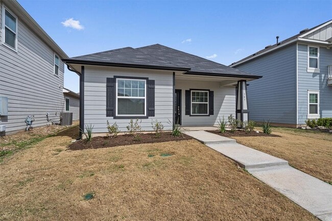 Photo - 303 Clearlake Dr