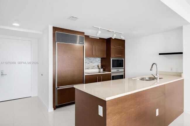 Photo - 465 Brickell Ave Unit 2705