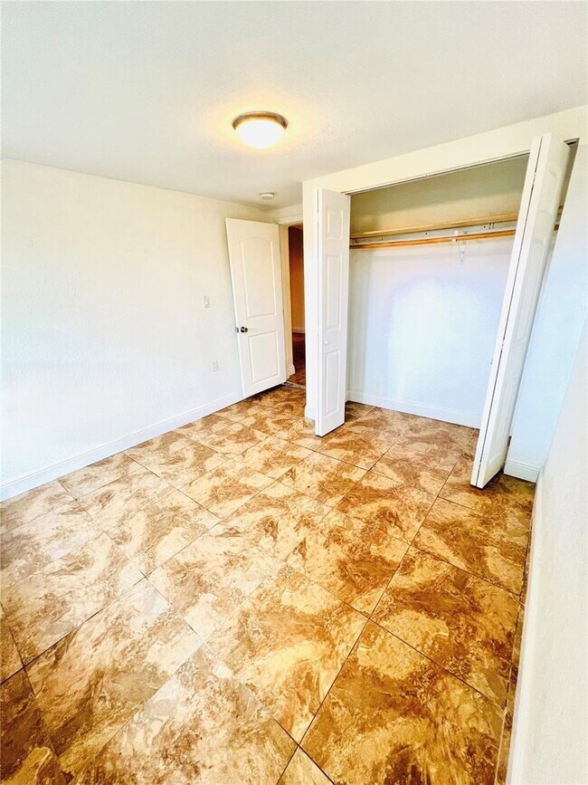 Photo - 410 Pinecrest Dr