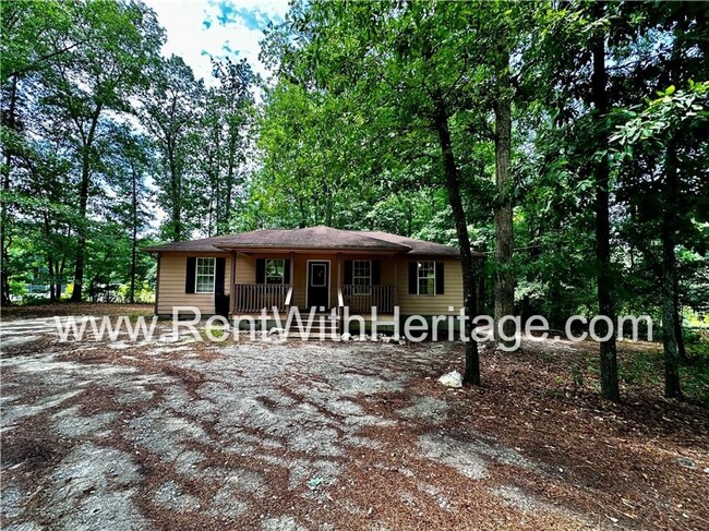 Charming Ranch Home on 1/2 Acre / Nature L... - Charming Ranch Home on 1/2 Acre / Nature L...