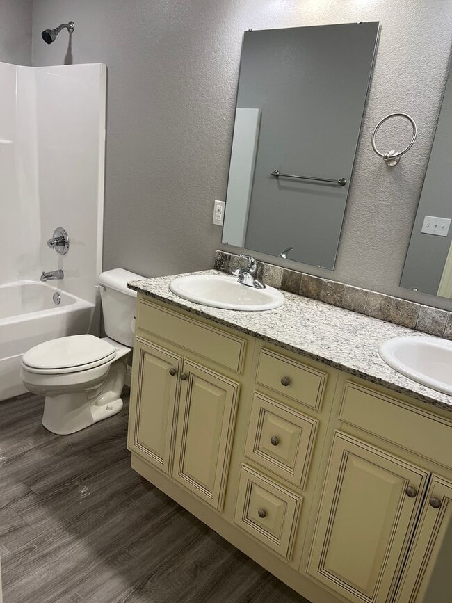 Photo - 3 bedroom Duplex