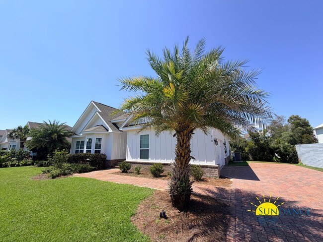 Photo - 210 Tropical Breeze Dr