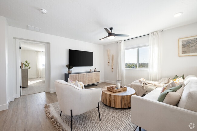 4 habitaciones, 3 baños, 2308 pies cuadrados, loft - BB Living The Oaks