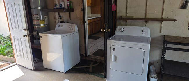 Photo - 930-934 Emory Street Unit 934
