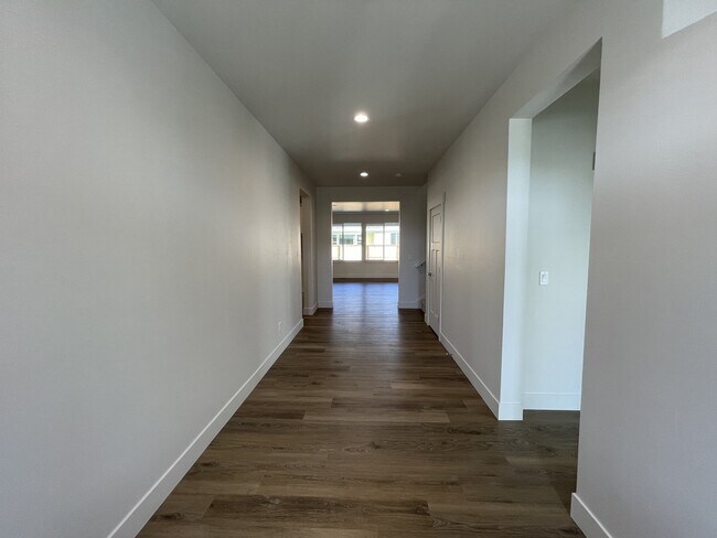 Photo - Beautiful 4 Bedroom, 3.5 Bathroom Home in Prescott Ranch!
