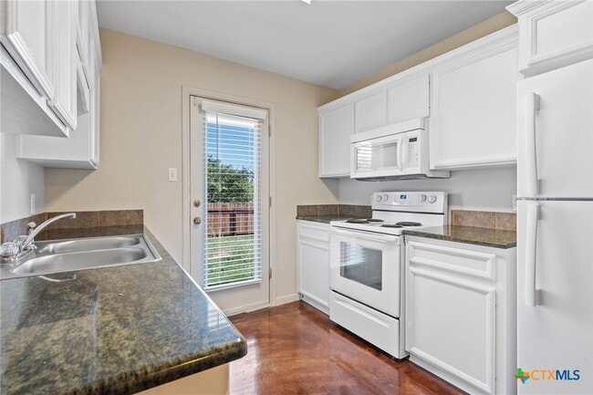 3749 W Amity Rd