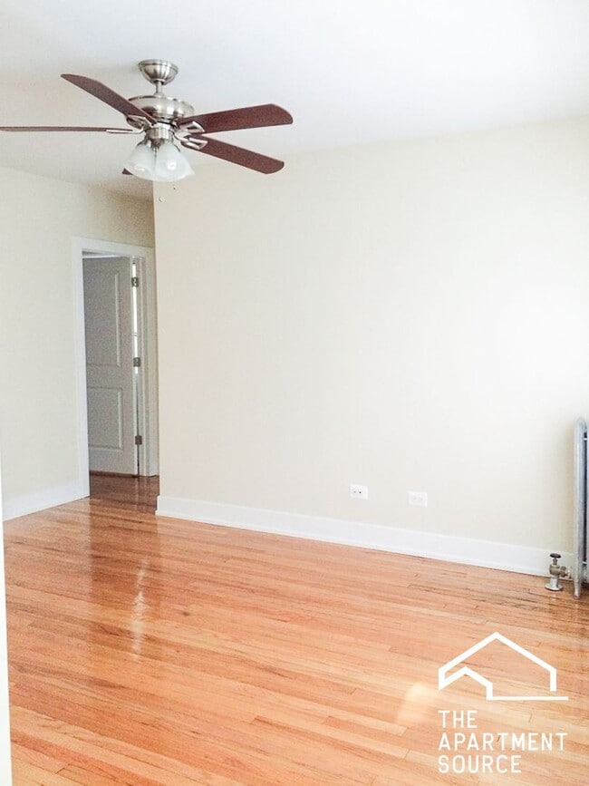 Photo - 516 W Cornelia Ave Unit 120