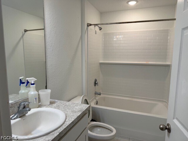 Photo - 3113 74th St W