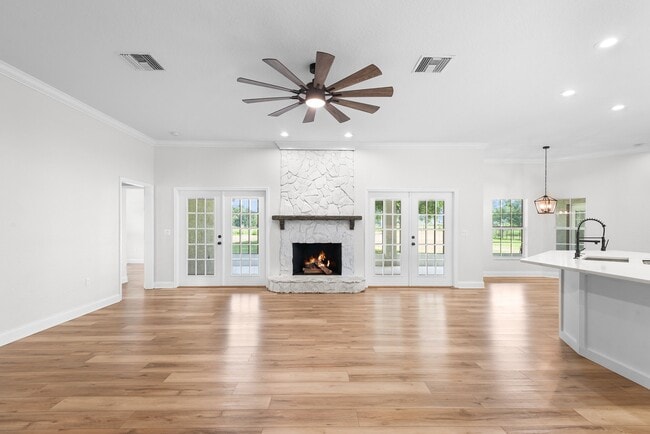 Photo - 5820 E Johnson Ave