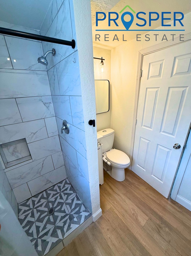 Photo - 1806 Crescent Ave Unit CR1806