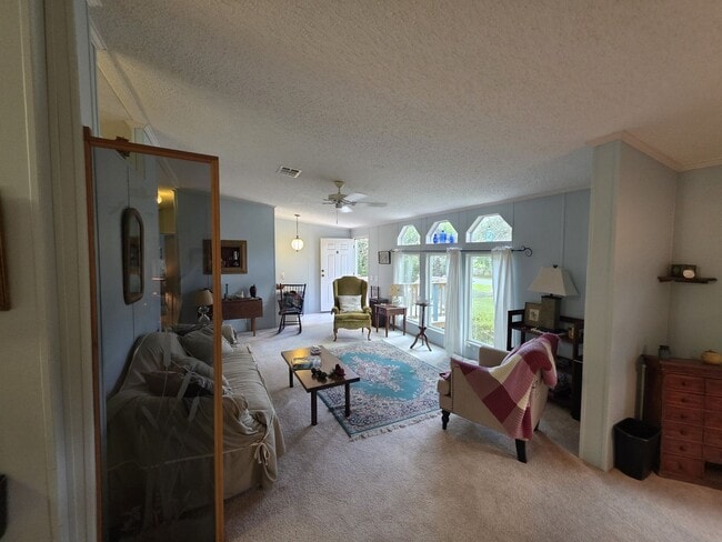 Building Photo - Hidden Gem - Vacation Home