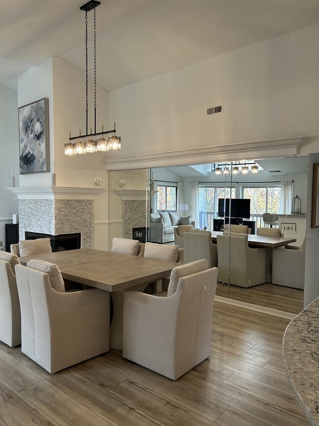 Photo - 131 Square Rigger Way