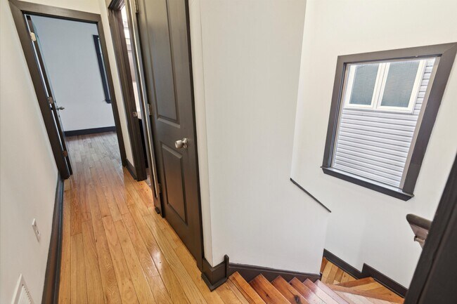 Photo - 1947 N Gratz St Unit 1