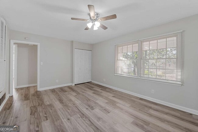 Photo - 2382 Peachwood Cir NE