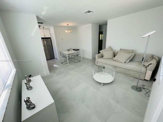 Photo - 1515 NE 110th St Unidad 1515