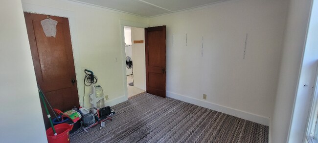 Photo - 361 Lakeside Ave Unidad 2