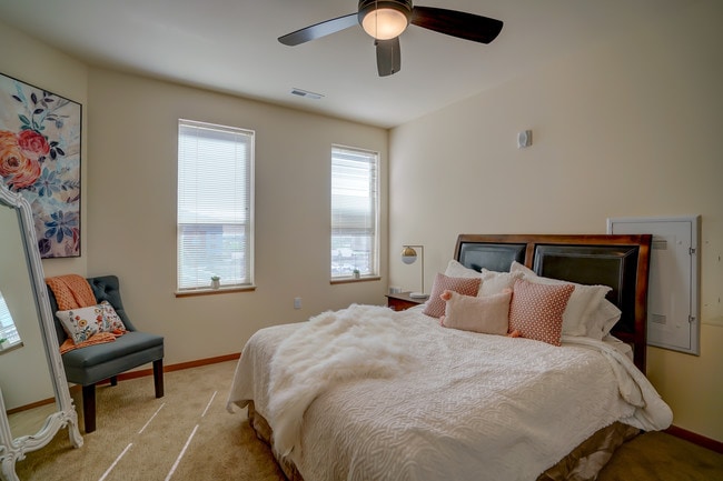 1BD Indigo- Bedroom