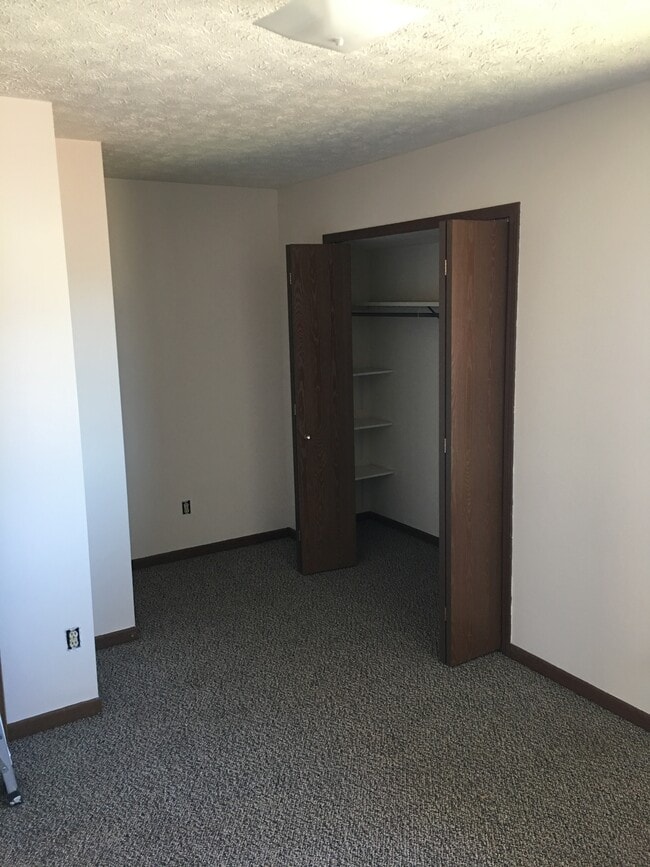 Photo - 1131 Townsview Pl