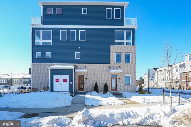 Photo - 710 Iron Frg Rd