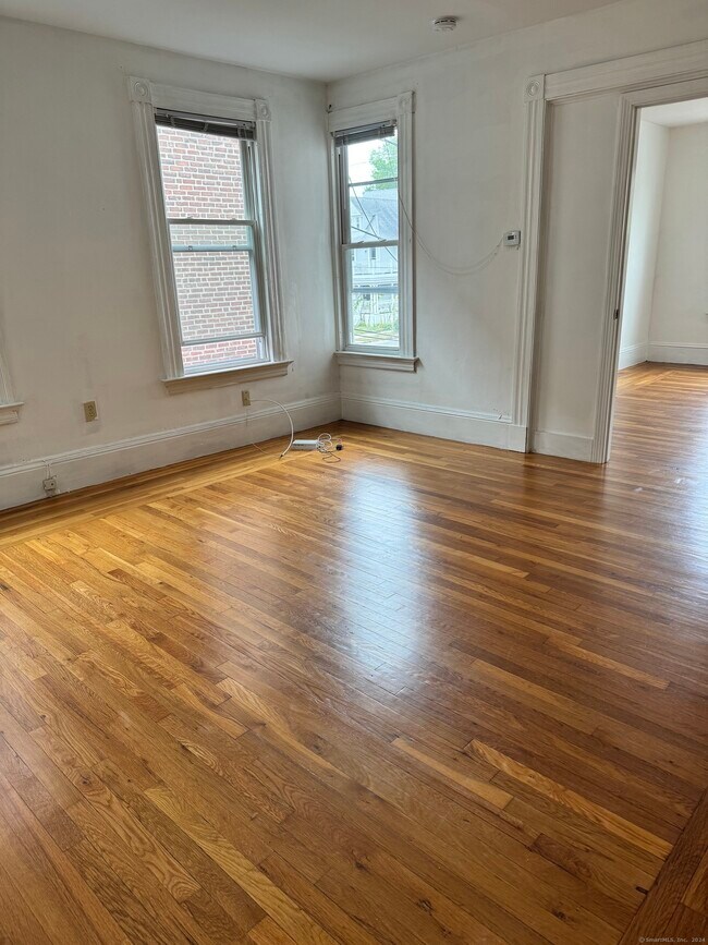 Photo - 751 Orange St Apartment Unit 2nd floor