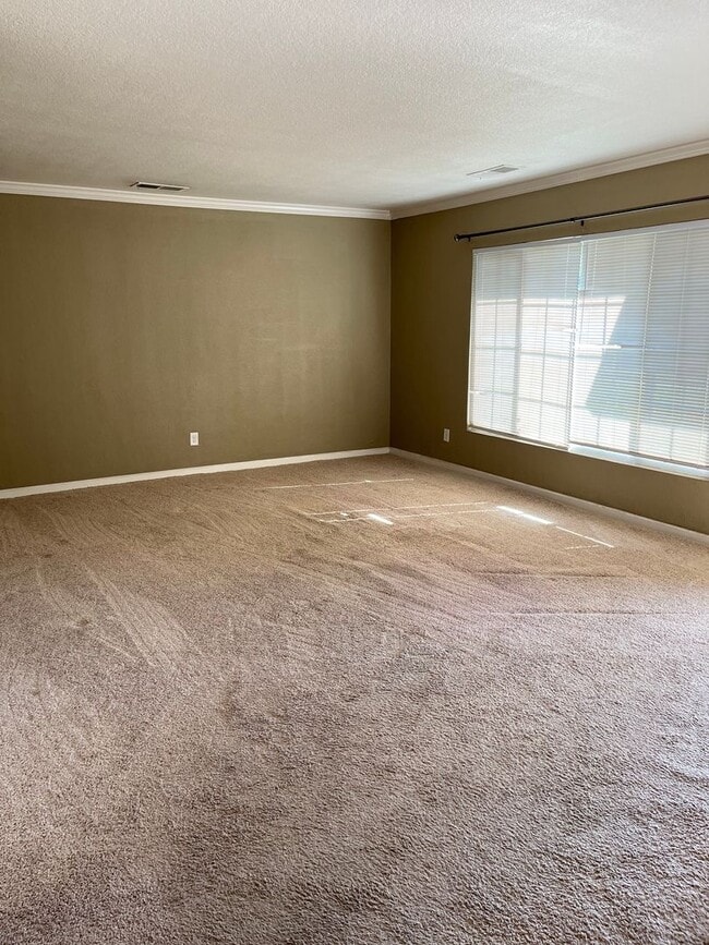 Perfect 2 bedroom Duplex House House Rental in Merced, CA