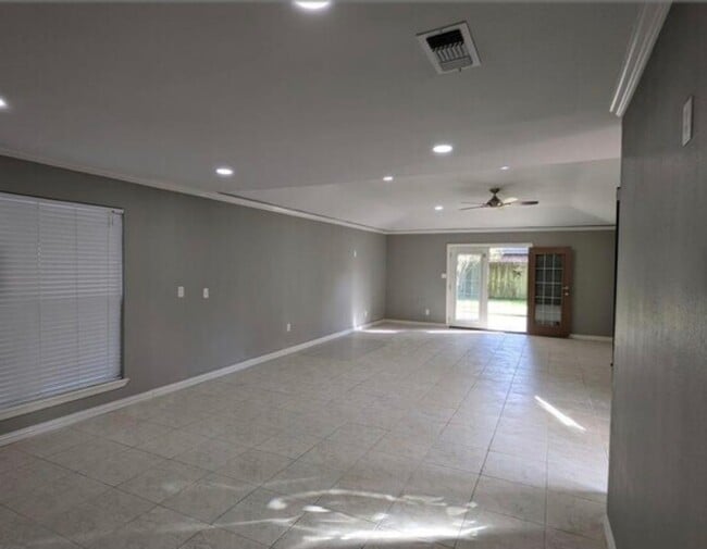Photo - 12319 Campos Dr