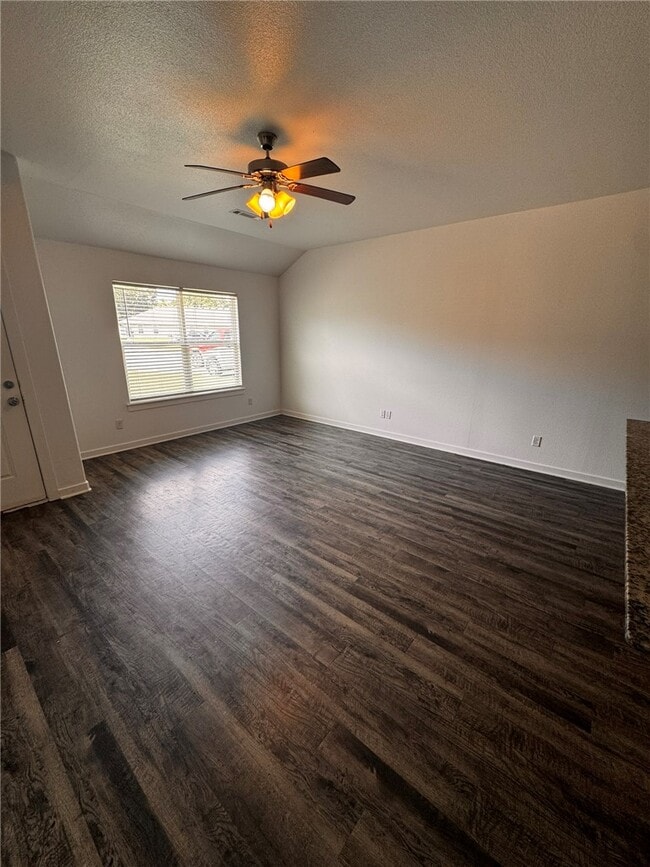 Photo - 321 Westbrook Ct Unit 3