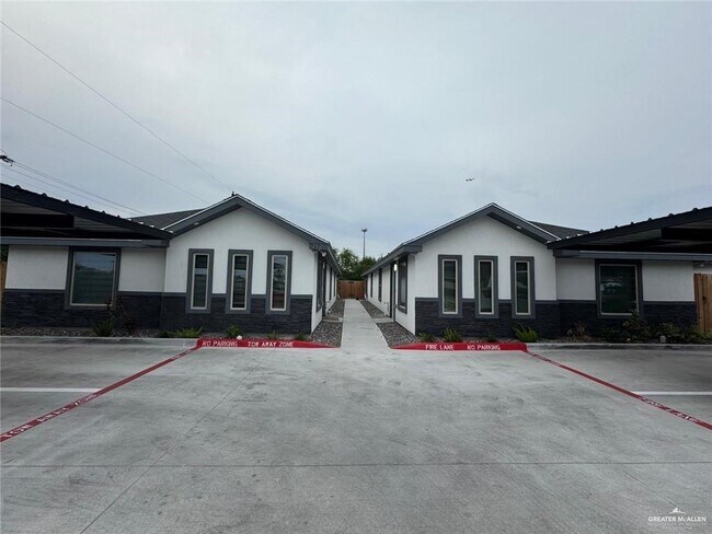 Building Photo - 712 Palmer Rd Unit 4 Rental