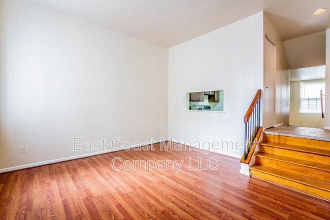 Photo - 1502 E Baltimore St Unit 1