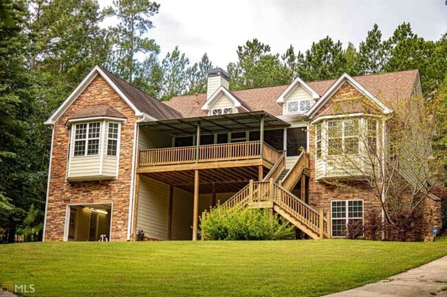 Photo - 168 Hamlin Rd