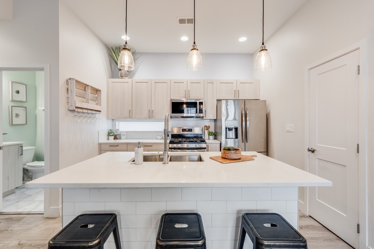 Kitchen - 2922 W 26th Ave (Denver, CO)
