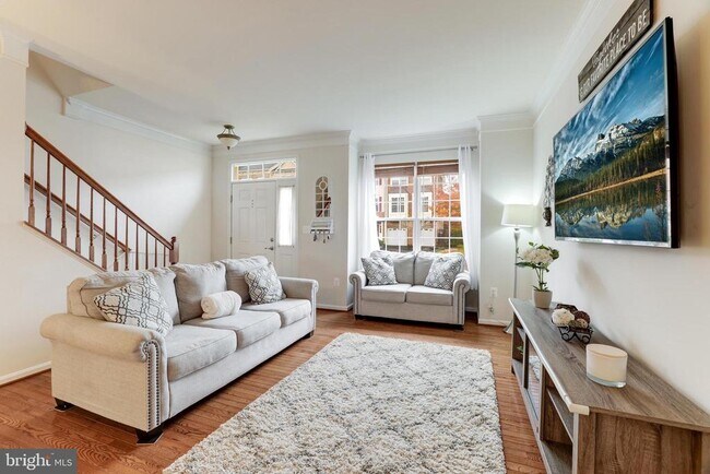 Photo - 575 Edmonton Terrace NE