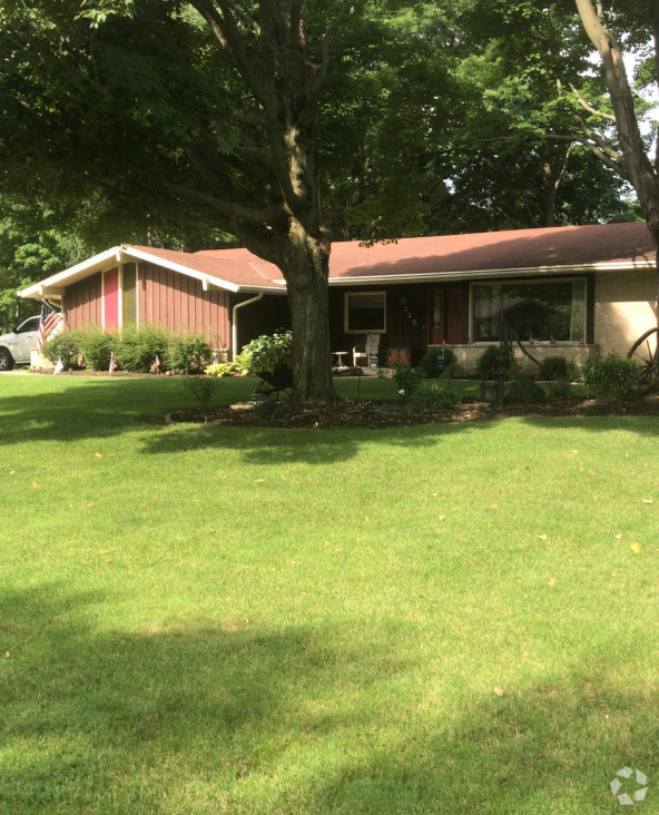 Building Photo - 235 S Rolland Rd Rental