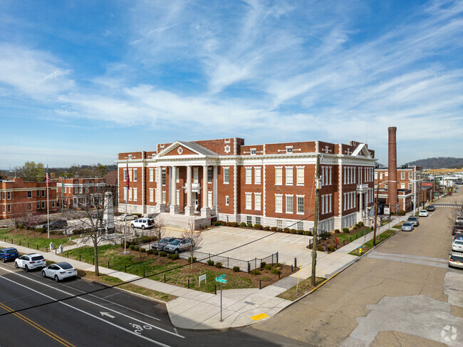 Knox High Apartments - Knox High Apartments