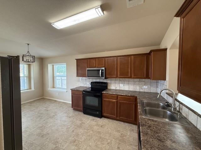 Photo - 1215 Logan Dr