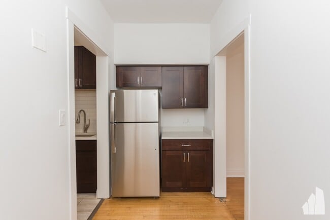 Photo - 7000 N Sheridan Rd Unidad 10-2