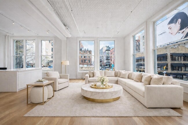 Photo - 54 Bleecker St Unidad 2A