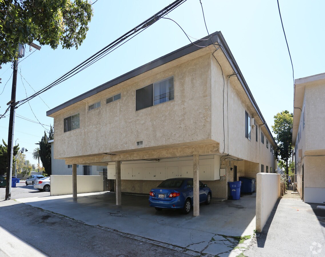 Photo - 12011 Pacific Ave