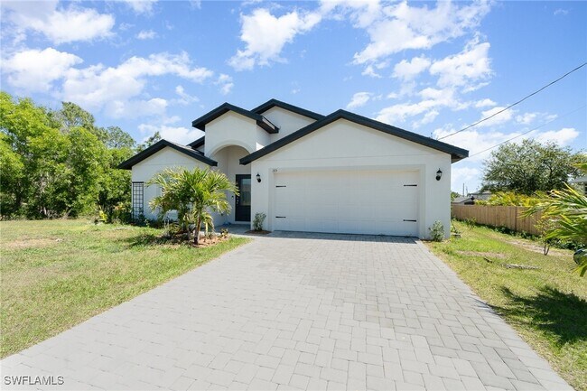 Photo - 165 Blackstone Dr Casa