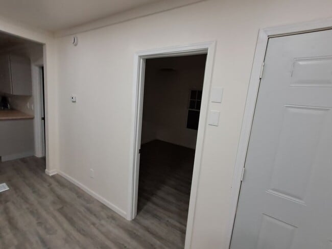 Photo - 2-bedroom, newly remodeled home on Flint's far east side