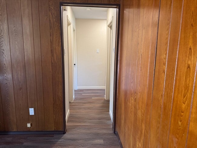 Photo - 5109 Brookview Dr