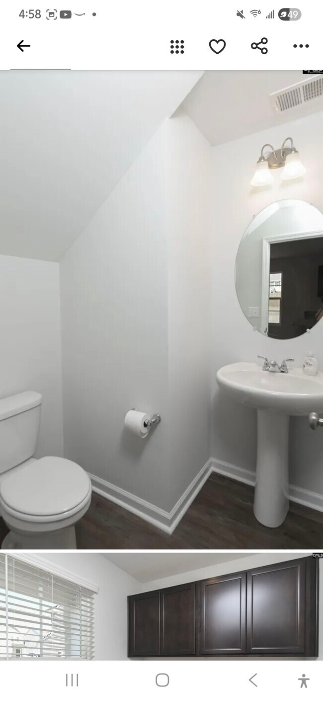 Photo - 435 Keeble Dr