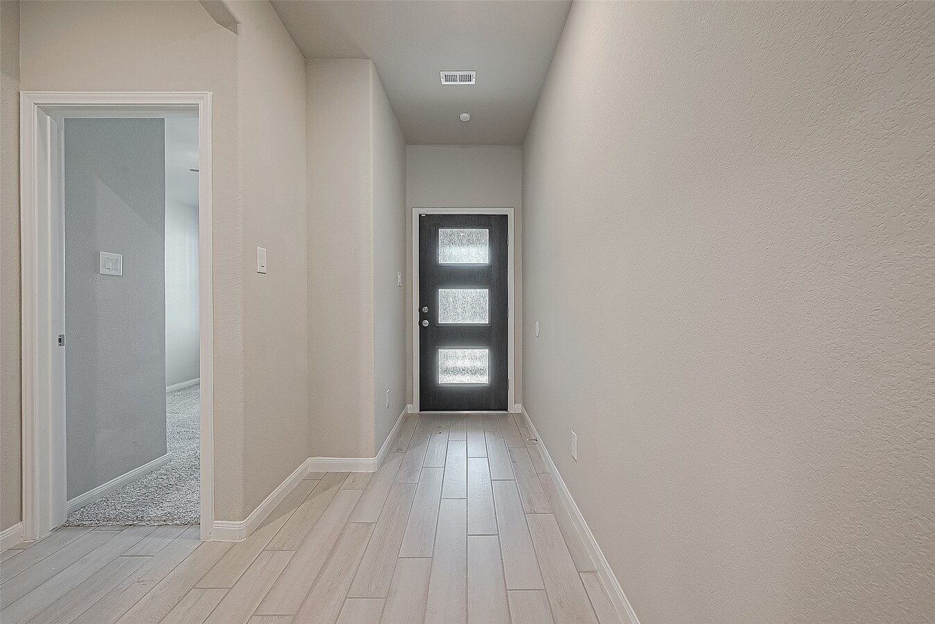 Photo - 331 Hbr Frst Ln