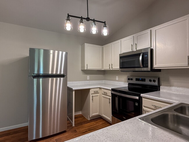 Photo - Highclere Apartments