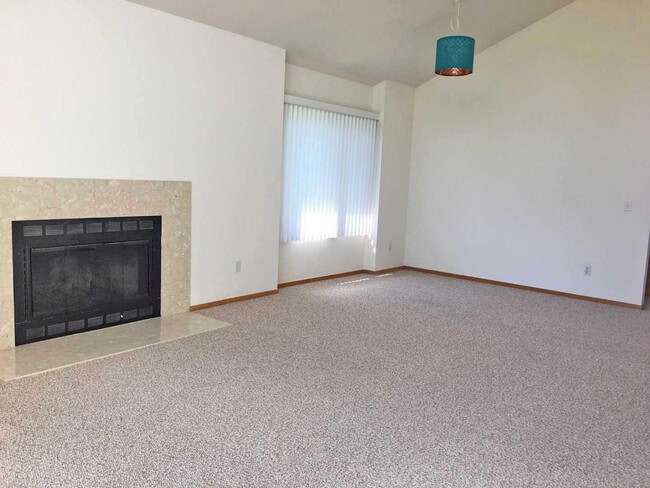 Photo - 3240 Bellflower Ct