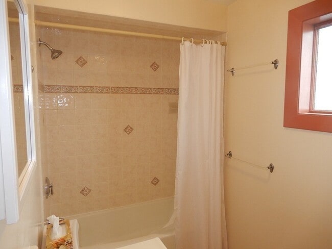 Photo - 31 Wyoming Heights Unit 1