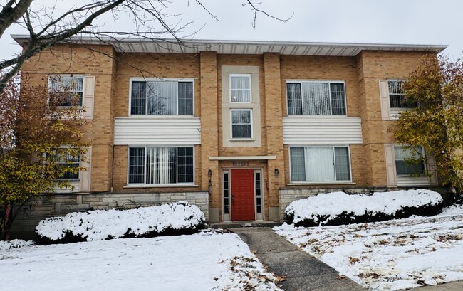 Building Photo - 6101 Dryden Ave Unit 4